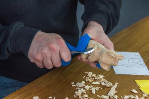 Beavercraft - Bear Carving Kit DIY05