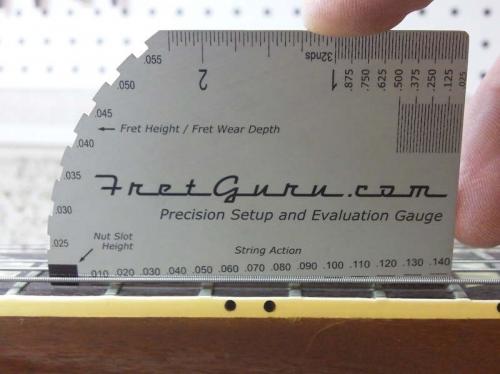 FretGuru - Precision Setup and Evaluation Gauge - BLACK