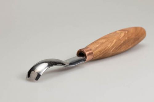 BeaverCraft – Compact short bent gouge. Sweep ?8 (14mm)
