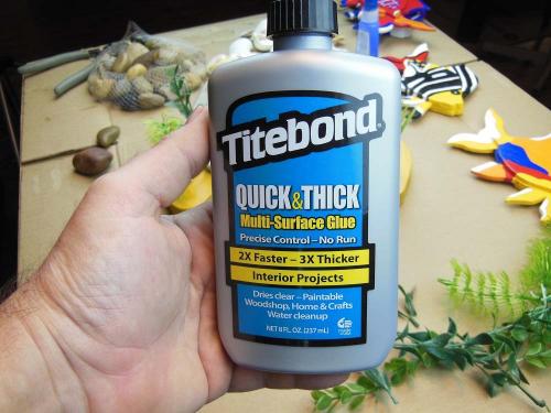 Titebond Quick & Thick vesipohjainen liima 237 ml - Kiinnittää monia eri materiaaleja