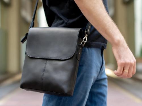 Beavercraft - Grip - Leather Flap Over Shoulder Bag for Men, Black