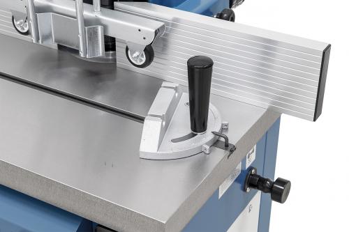 Bernardo - T 700 / 400V Alajyrsin