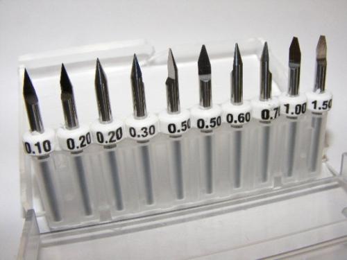 CNC-Step - Kaiverrusteräsarja 10 osaa - kärkikulma 36° - kirjainleveys 0,1-1,5 mm - varsi 3 mm