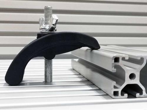 CNC-Step - Kiinnityspala muovia - portaaton korkeussäätö 0-52 mm - M8x85 - ei jätä jälkiä